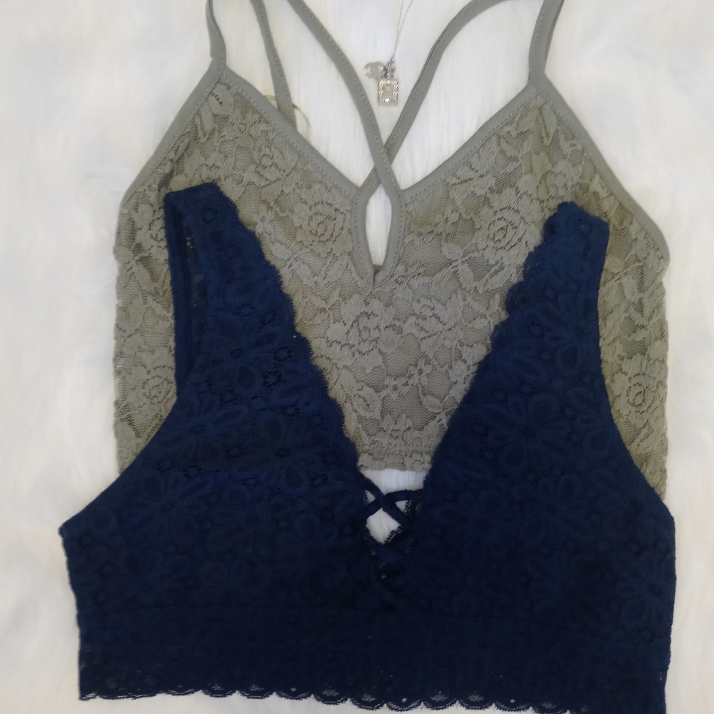 Tops - Picture 2 of 2